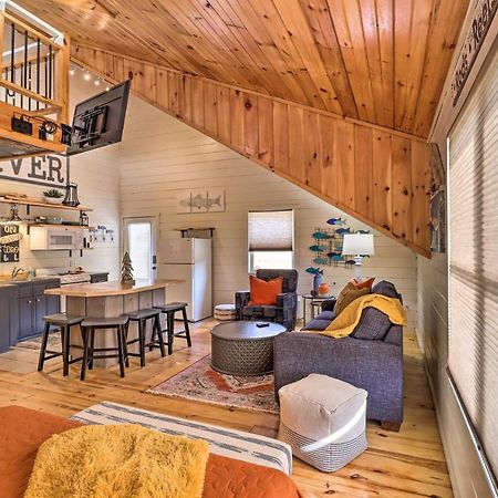 Pet-Friendly Studio With Loft And Mountain Views! المظهر الخارجي الصورة