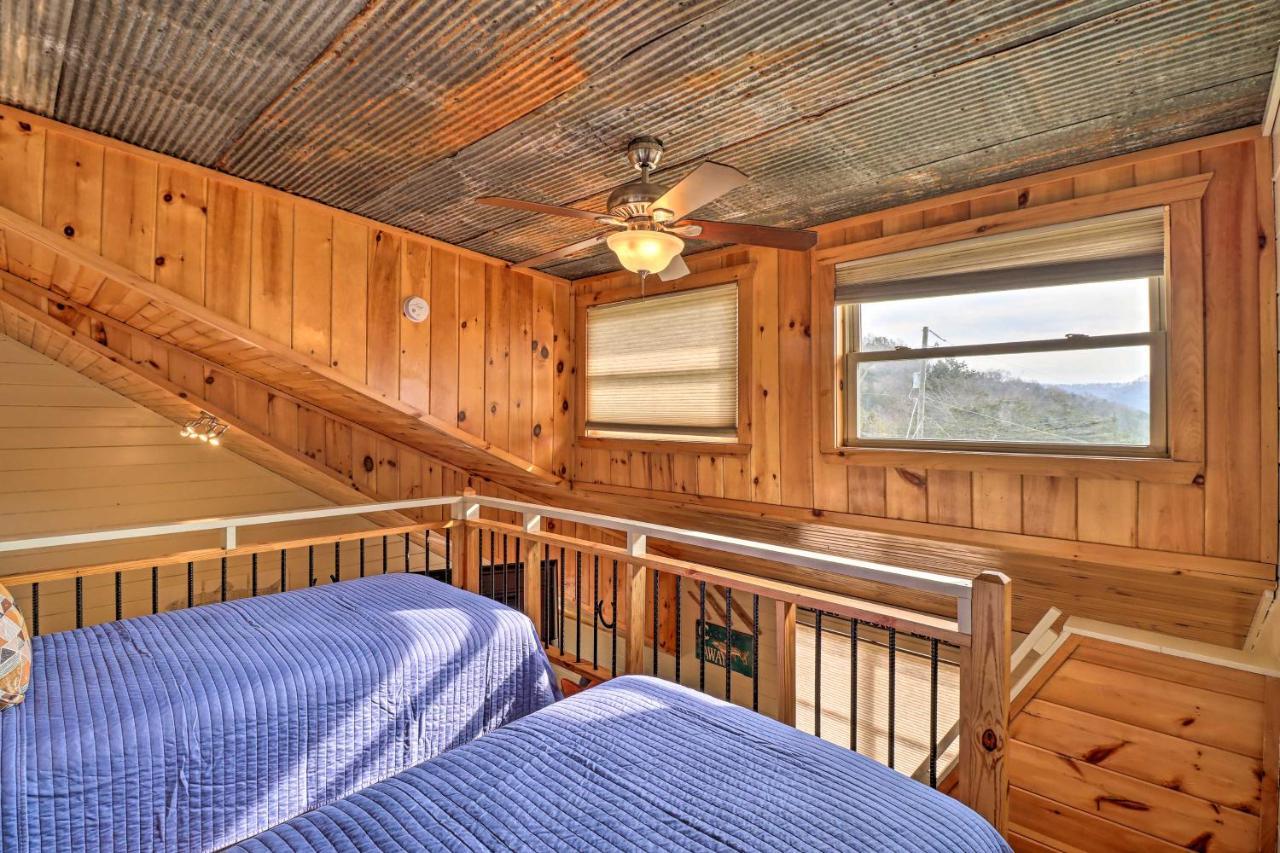 Pet-Friendly Studio With Loft And Mountain Views! المظهر الخارجي الصورة